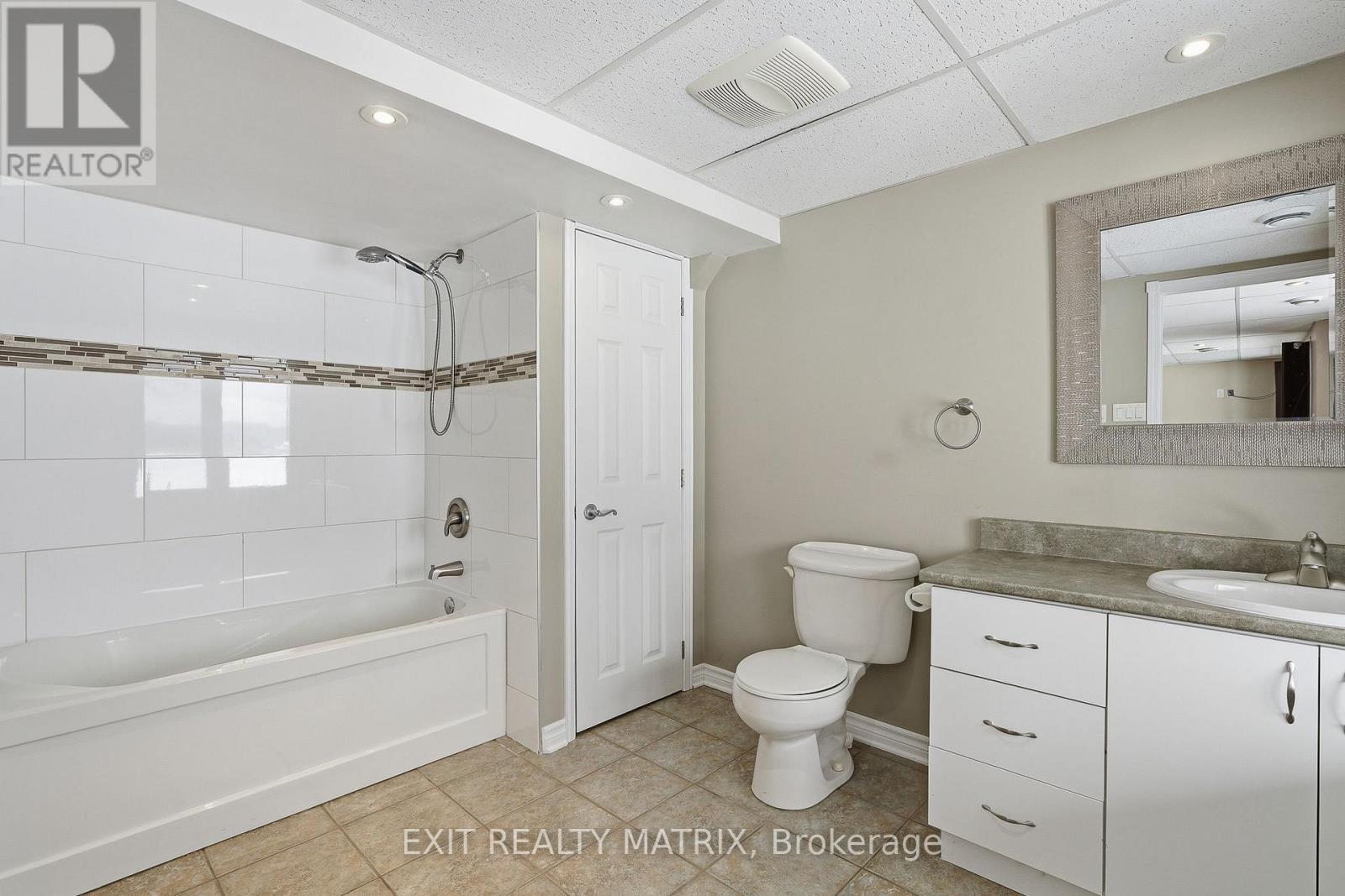 115 Gascon Street, Alfred And Plantagenet, Ontario  K0B 1J0 - Photo 29 - X12897796