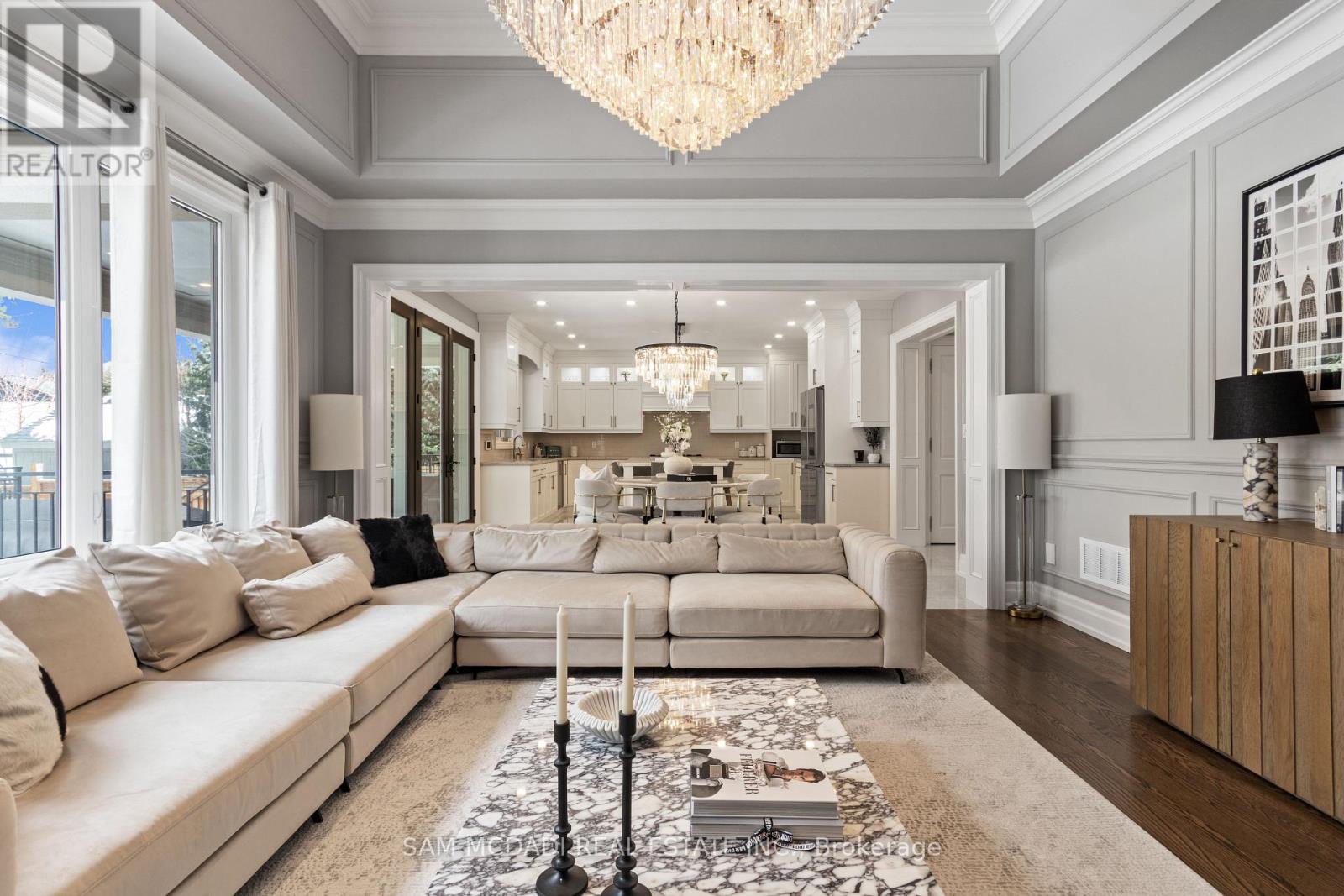 1285 Minnewaska Trail, Mississauga, Ontario  L5G 3S6 - Photo 14 - W12897790