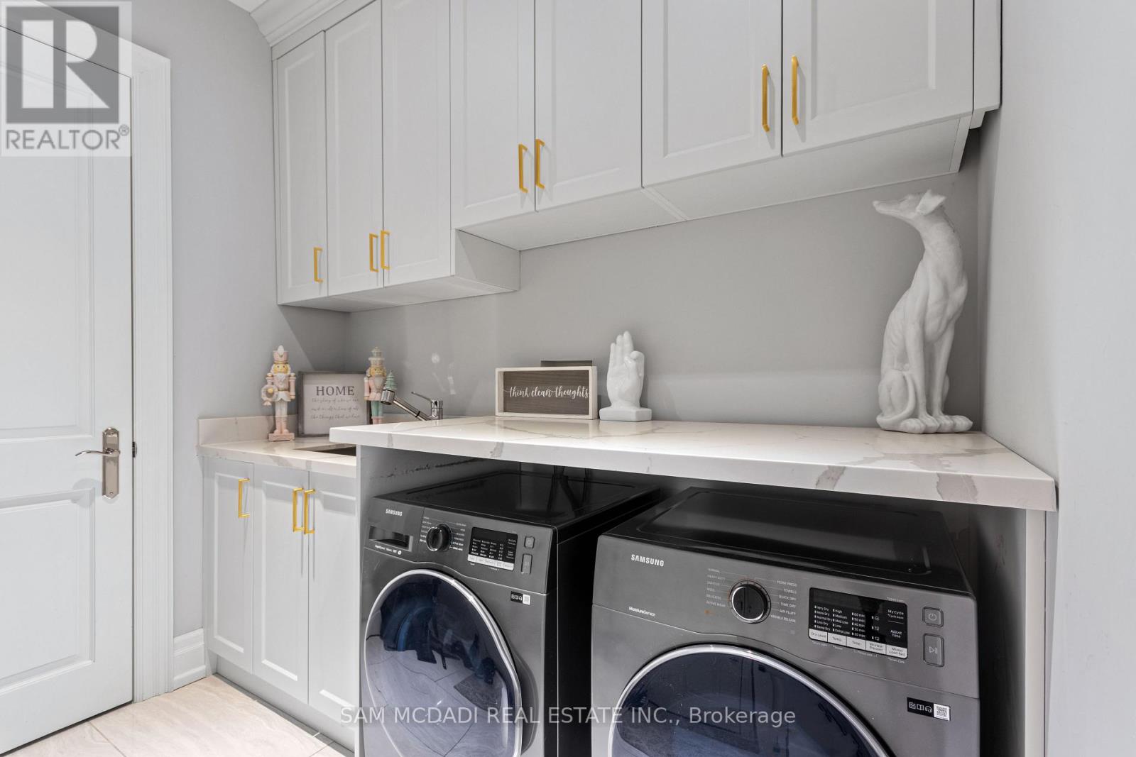 1285 Minnewaska Trail, Mississauga, Ontario  L5G 3S6 - Photo 15 - W12897790