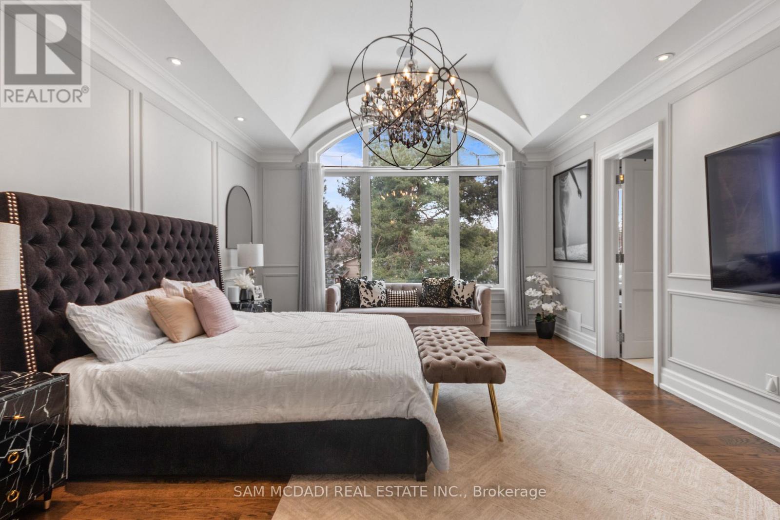 1285 Minnewaska Trail, Mississauga, Ontario  L5G 3S6 - Photo 17 - W12897790