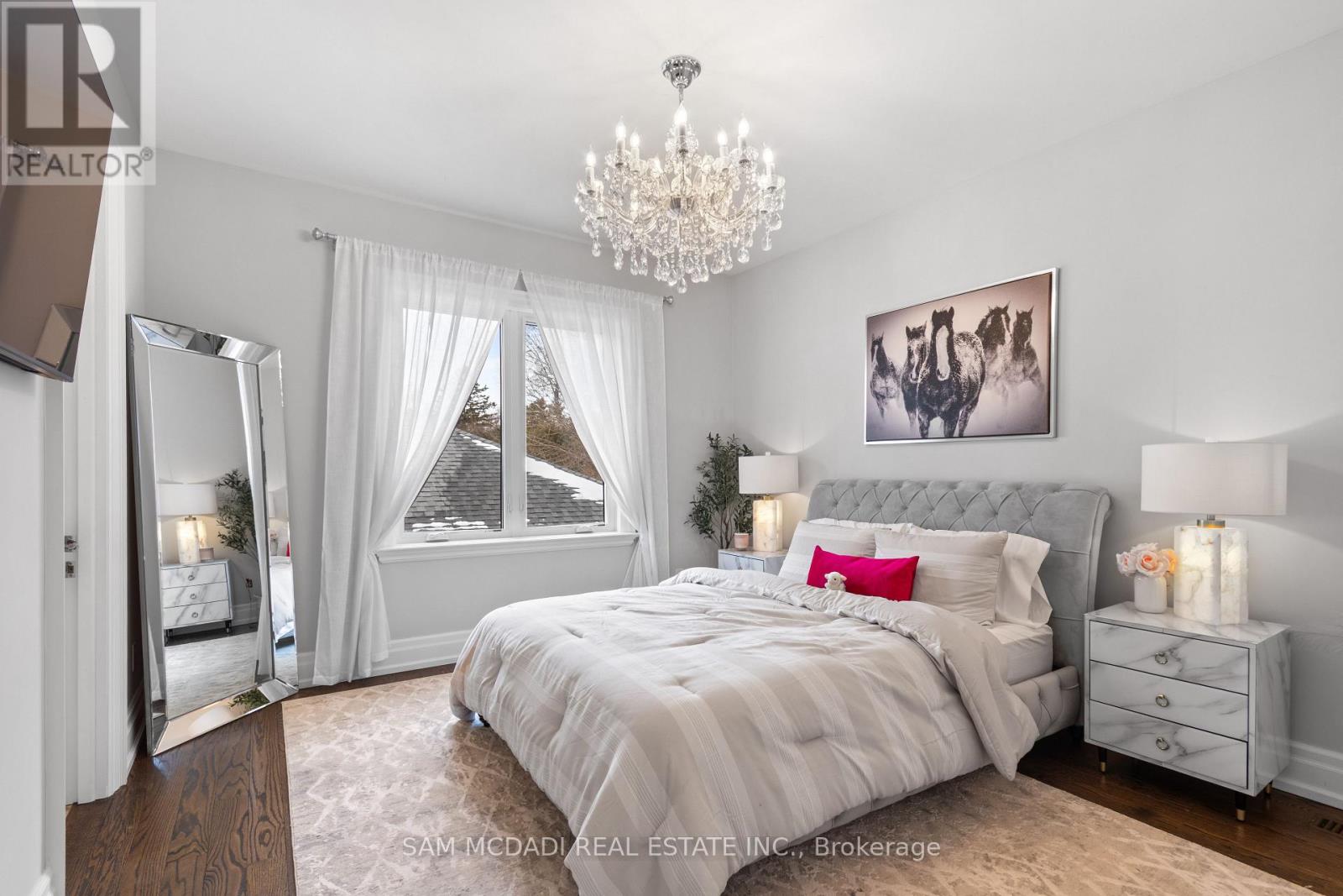 1285 Minnewaska Trail, Mississauga, Ontario  L5G 3S6 - Photo 25 - W12897790