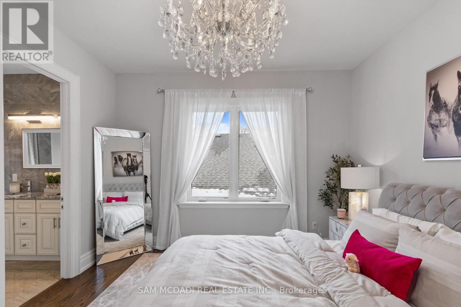 1285 Minnewaska Trail, Mississauga, Ontario  L5G 3S6 - Photo 26 - W12897790