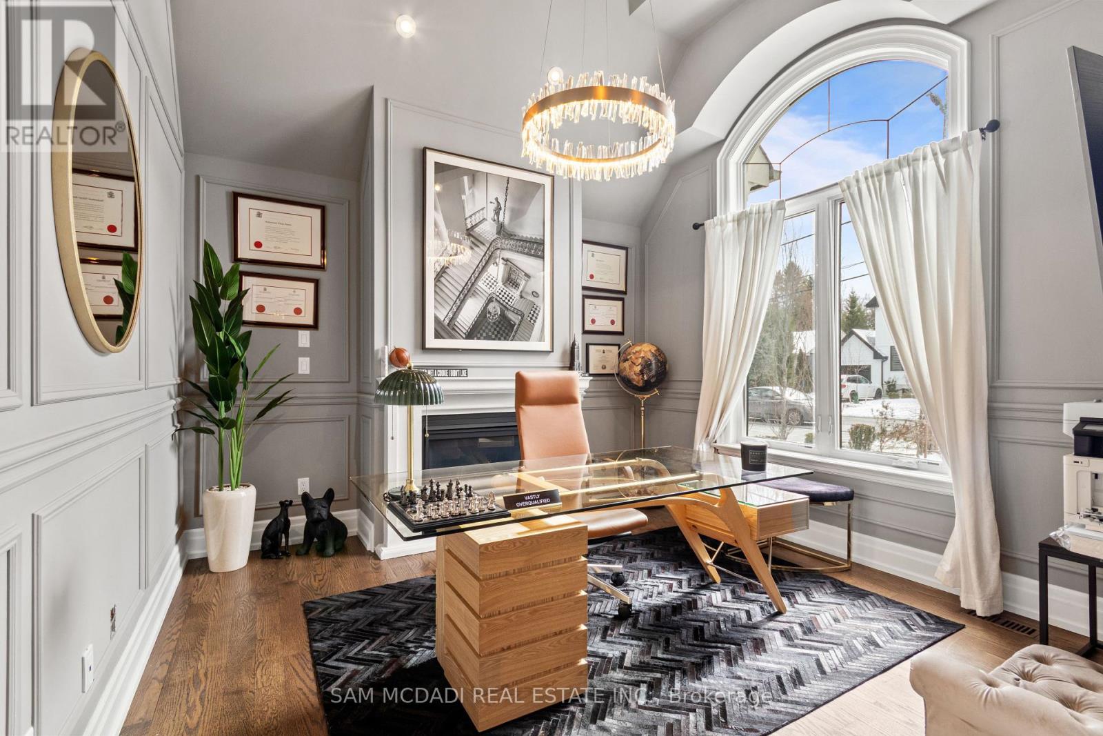 1285 Minnewaska Trail, Mississauga, Ontario  L5G 3S6 - Photo 4 - W12897790