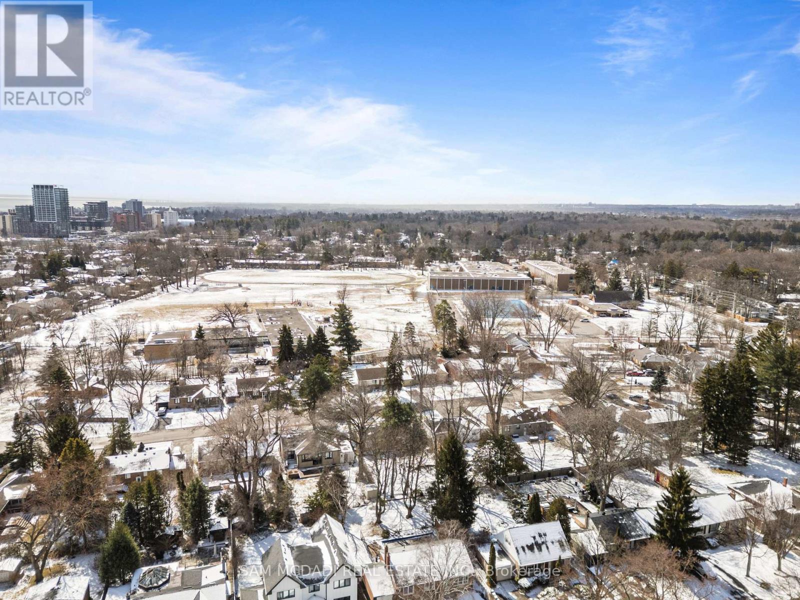 1285 Minnewaska Trail, Mississauga, Ontario  L5G 3S6 - Photo 44 - W12897790