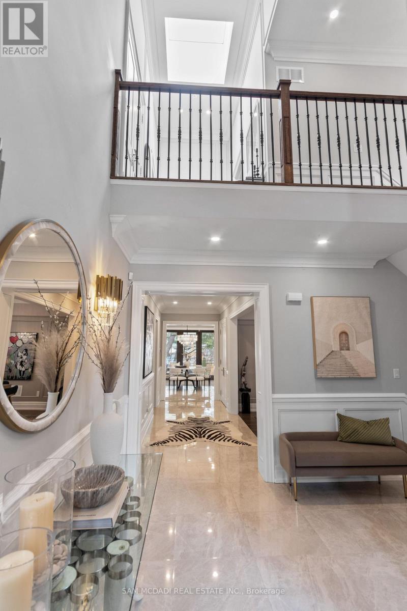 1285 Minnewaska Trail, Mississauga, Ontario  L5G 3S6 - Photo 6 - W12897790