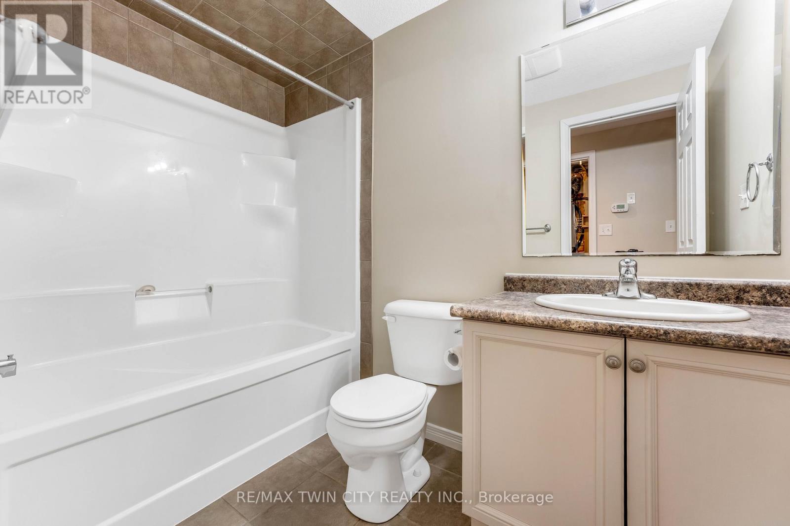 9a - 931 Glasgow Street, Kitchener, Ontario  N2N 0B6 - Photo 20 - X12897760