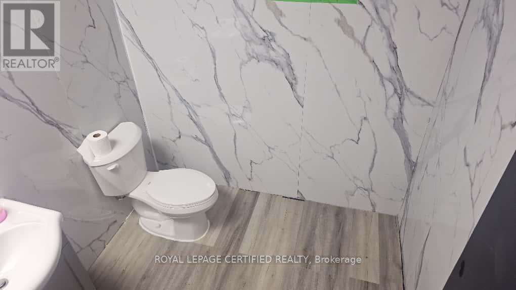 639 Langlois Avenue, Windsor, Ontario  N9A 2G5 - Photo 10 - X12897776