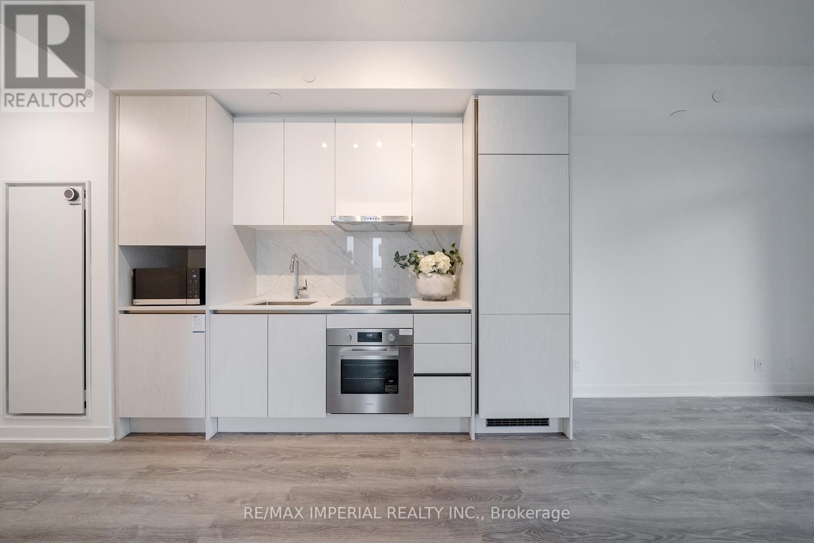 1603 - 180 Front Street E, Toronto, Ontario  M5A 0A9 - Photo 14 - C12883336