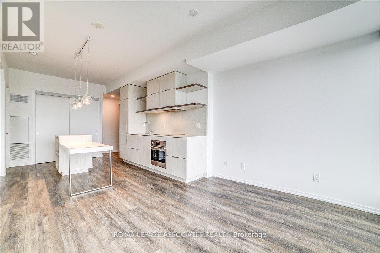 5214 - 197 Yonge Street, Toronto (Church-Yonge Corridor), Ontario  M5B 1M4 - Photo 15 - C12896302