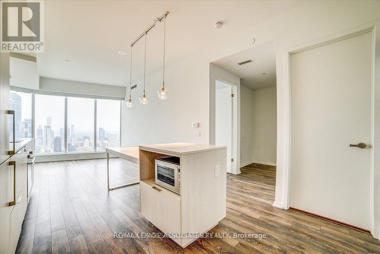 5214 - 197 Yonge Street, Toronto (Church-Yonge Corridor), Ontario  M5B 1M4 - Photo 16 - C12896302