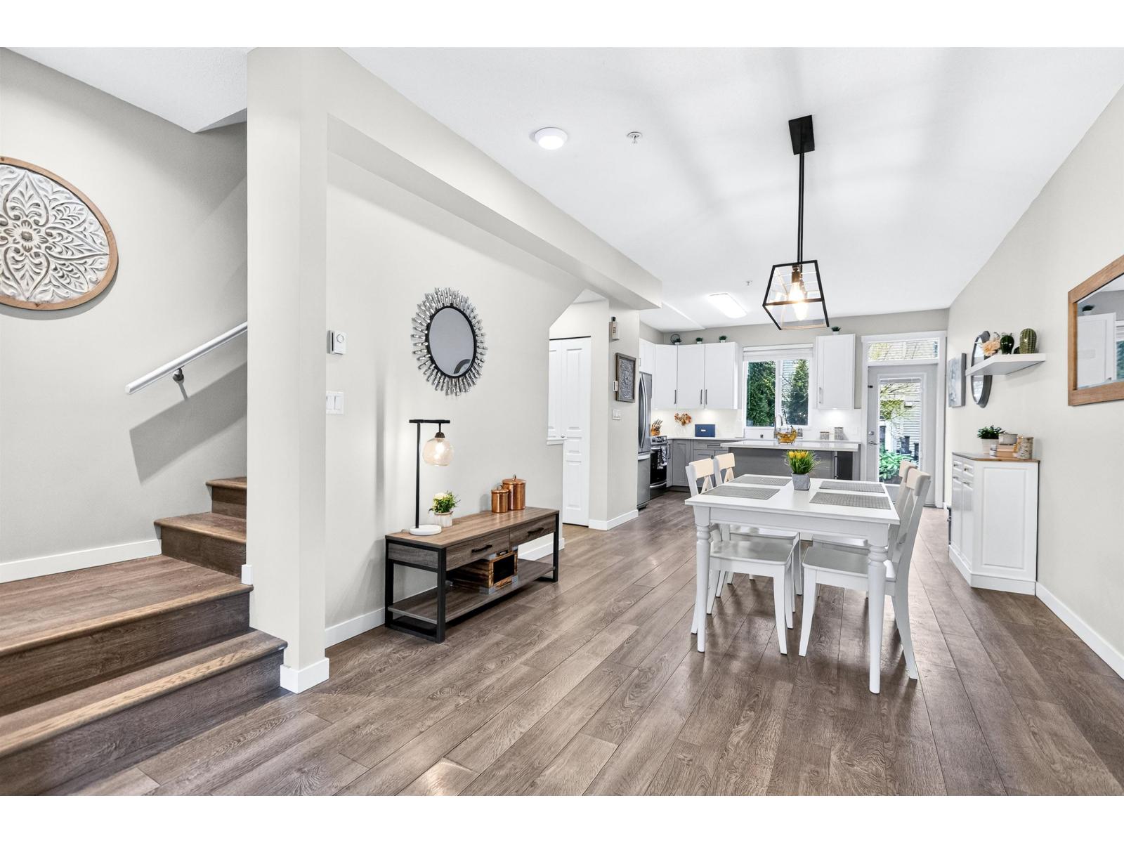 111 7938 209 Street, Langley, British Columbia  V2Y 0K1 - Photo 11 - R3100206