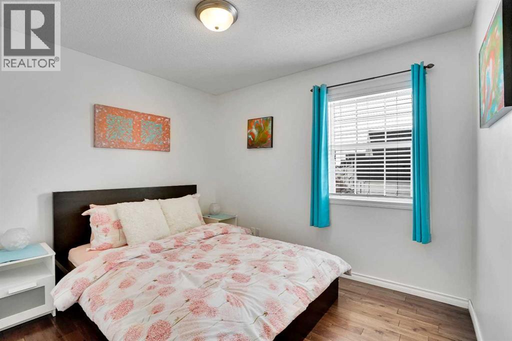 22 Prestwick Acres Lane Se, Calgary, Alberta  T2Z 3Y1 - Photo 22 - A2293565