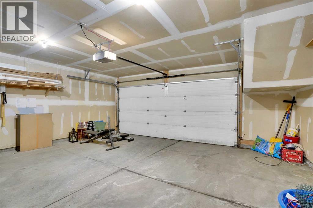 22 Prestwick Acres Lane Se, Calgary, Alberta  T2Z 3Y1 - Photo 27 - A2293565