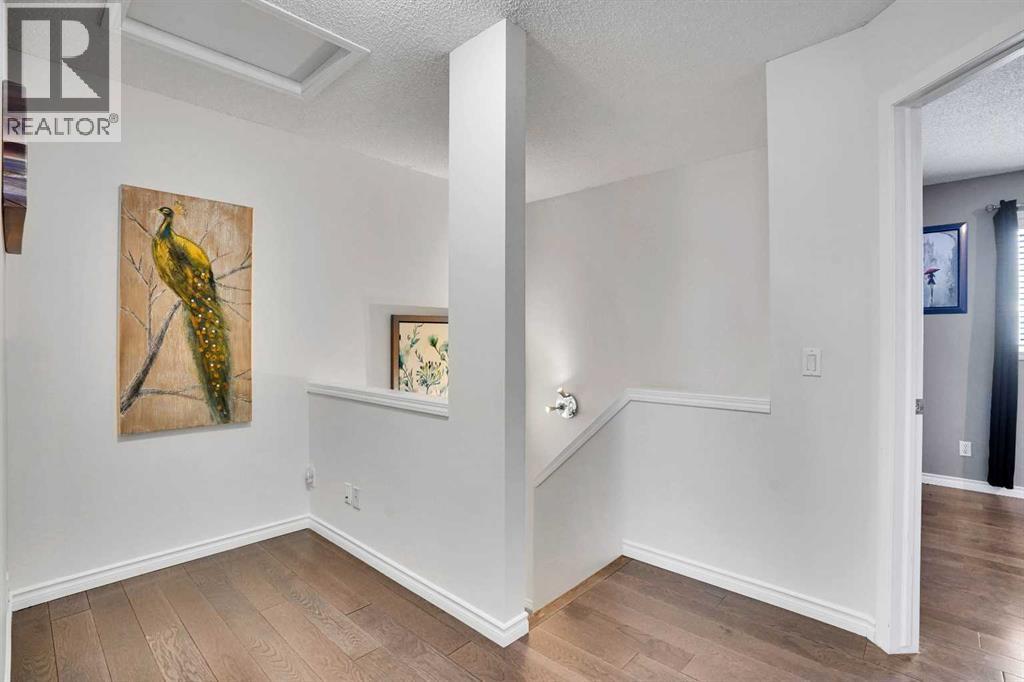 22 Prestwick Acres Lane Se, Calgary, Alberta  T2Z 3Y1 - Photo 15 - A2293565