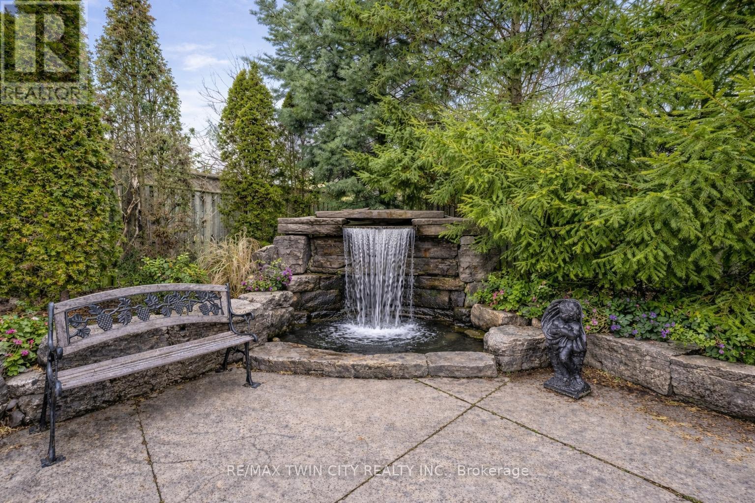 60 Chandos Drive, Kitchener, Ontario  N2A 3C2 - Photo 39 - X12895324