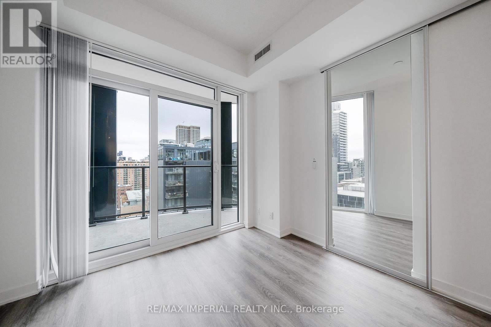 1603 - 180 Front Street E, Toronto, Ontario  M5A 0A9 - Photo 20 - C12883336