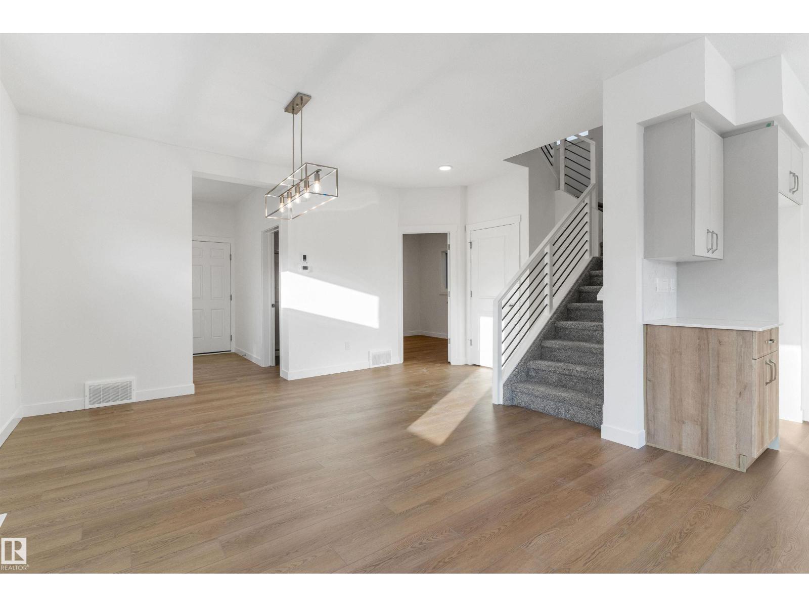 17317 6a St Ne, Edmonton, Alberta T5Y 4E8 - Photo 11 - E4470955