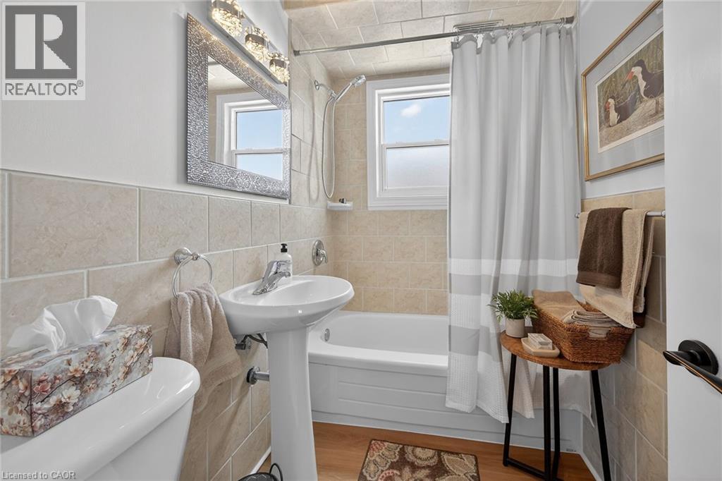 13 Cameron Avenue, Dundas, Ontario  L9H 1P4 - Photo 14 - 40807482