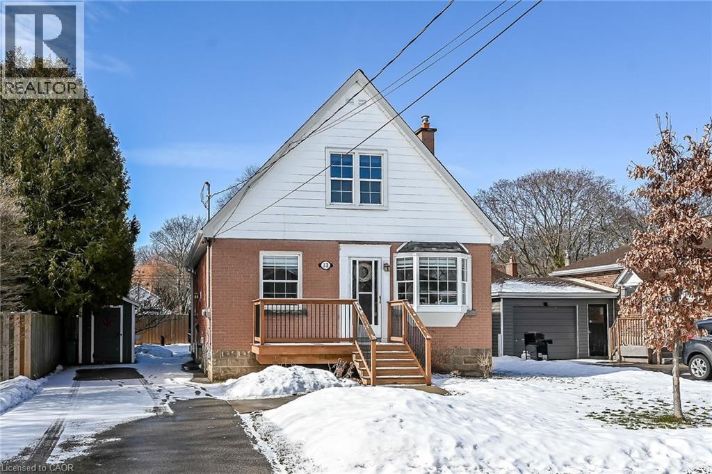 13 CAMERON Avenue, dundas, Ontario