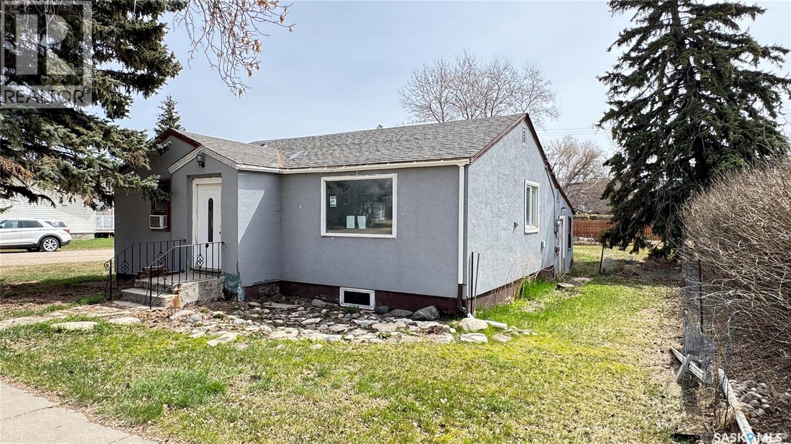 501 2nd Street, Kenaston, Saskatchewan  S0G 2N0 - Photo 2 - SK028606