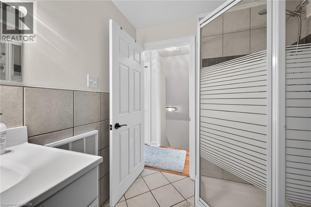 13 Cameron Avenue, Dundas, Ontario  L9H 1P4 - Photo 32 - 40807482