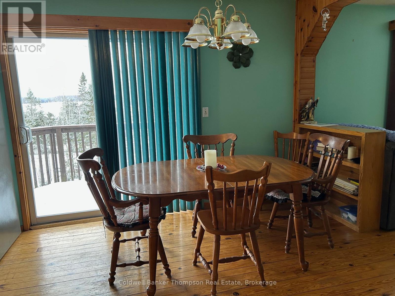 475 Chapman Drive E, Magnetawan, Ontario  P0A 1C0 - Photo 12 - X12887606