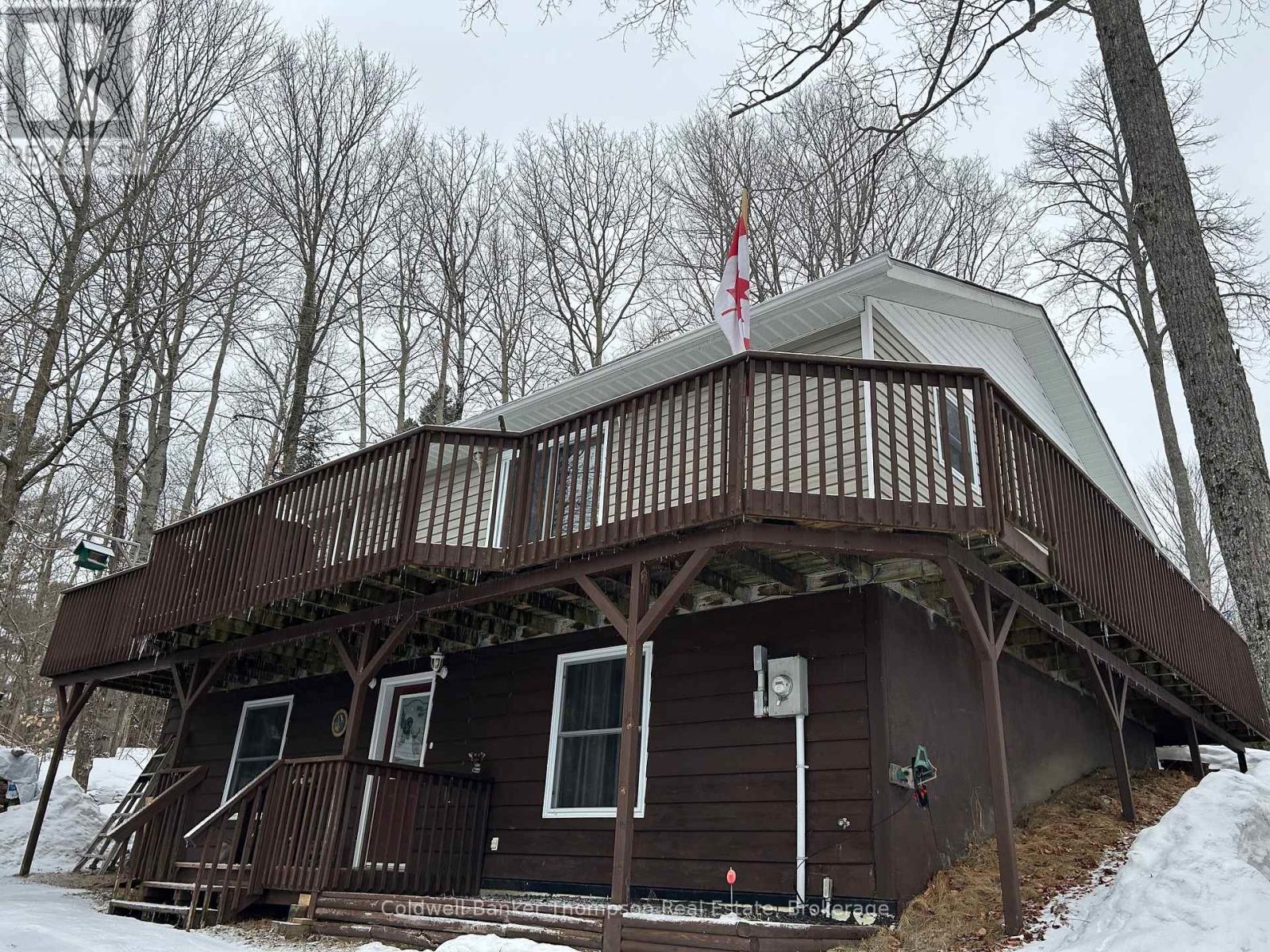 475 Chapman Drive E, Magnetawan, Ontario  P0A 1C0 - Photo 3 - X12887606