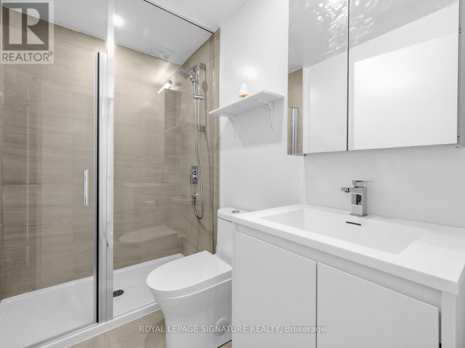 1007 - 1 Quarrington Lane, Toronto, Ontario  M3C 0S4 - Photo 7 - C12897846