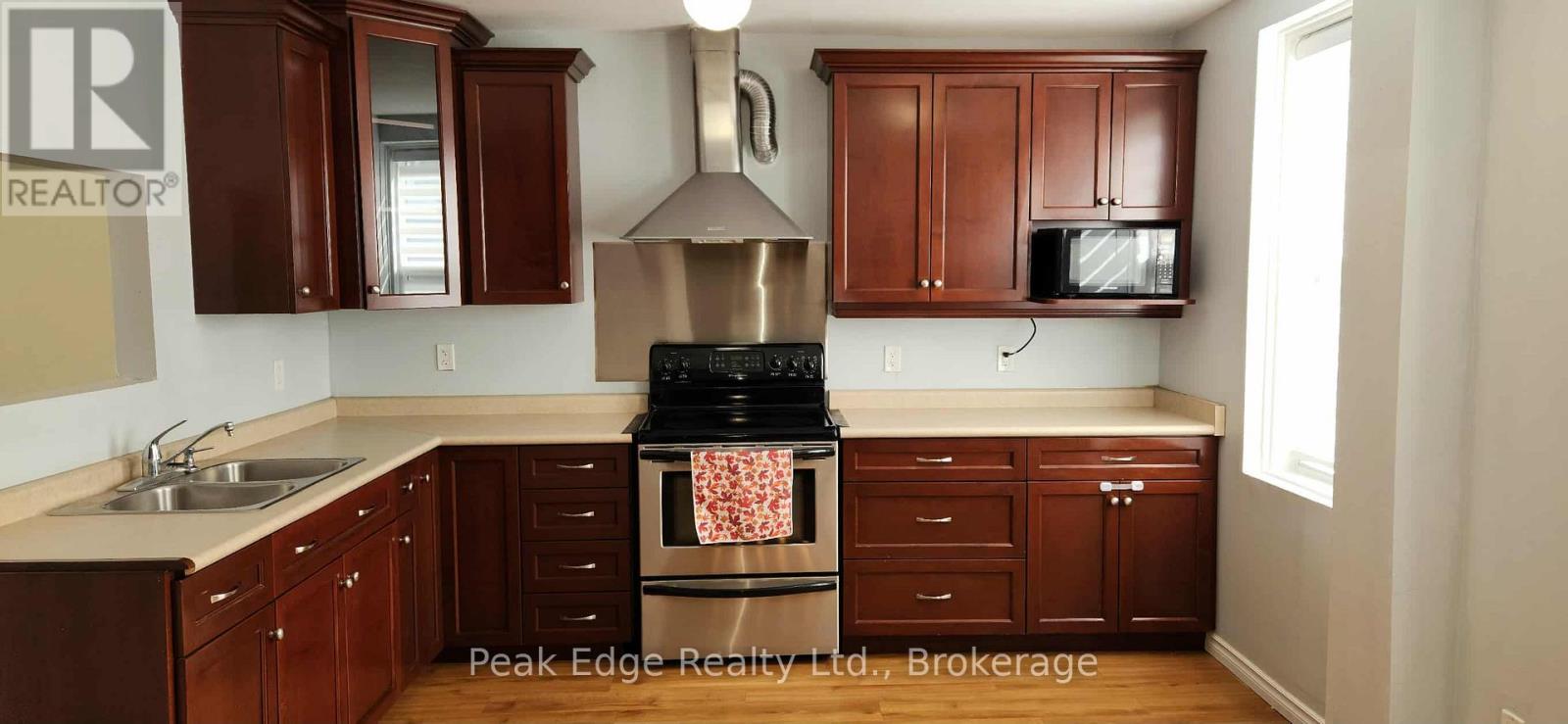 473 Campbell Street, Huron-Kinloss, Ontario  N0G 2H0 - Photo 3 - X12897814