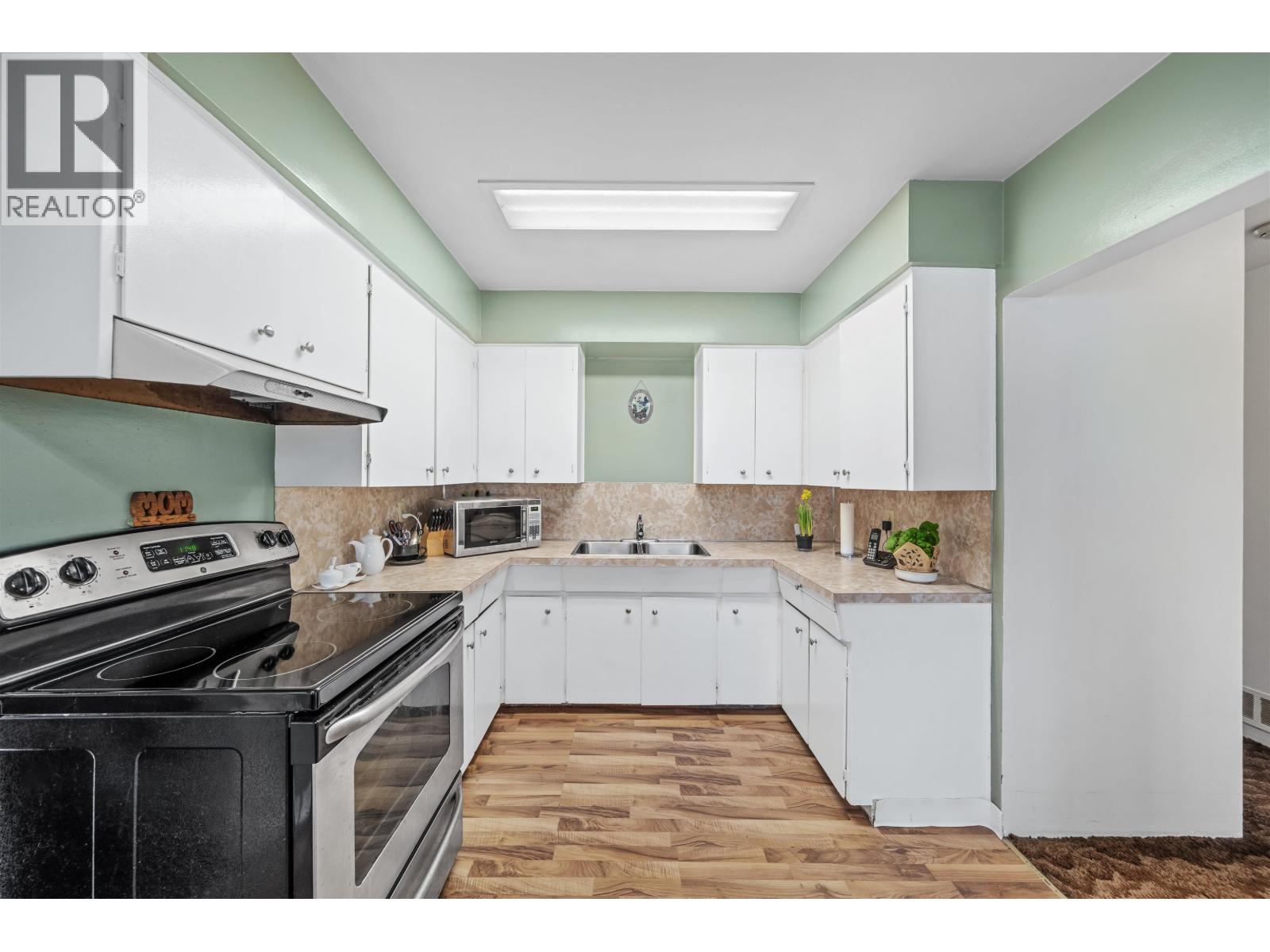 3115 E 49 Avenue, Vancouver, British Columbia  V5S 1L2 - Photo 13 - R3101438