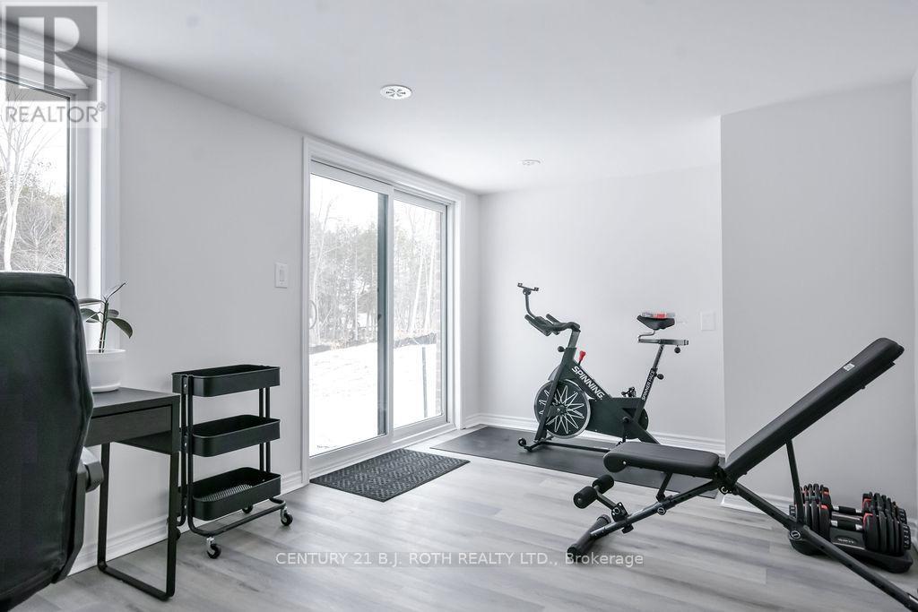 104 Blue Forest Crescent, Barrie, Ontario  L9J 0N7 - Photo 37 - S12897816