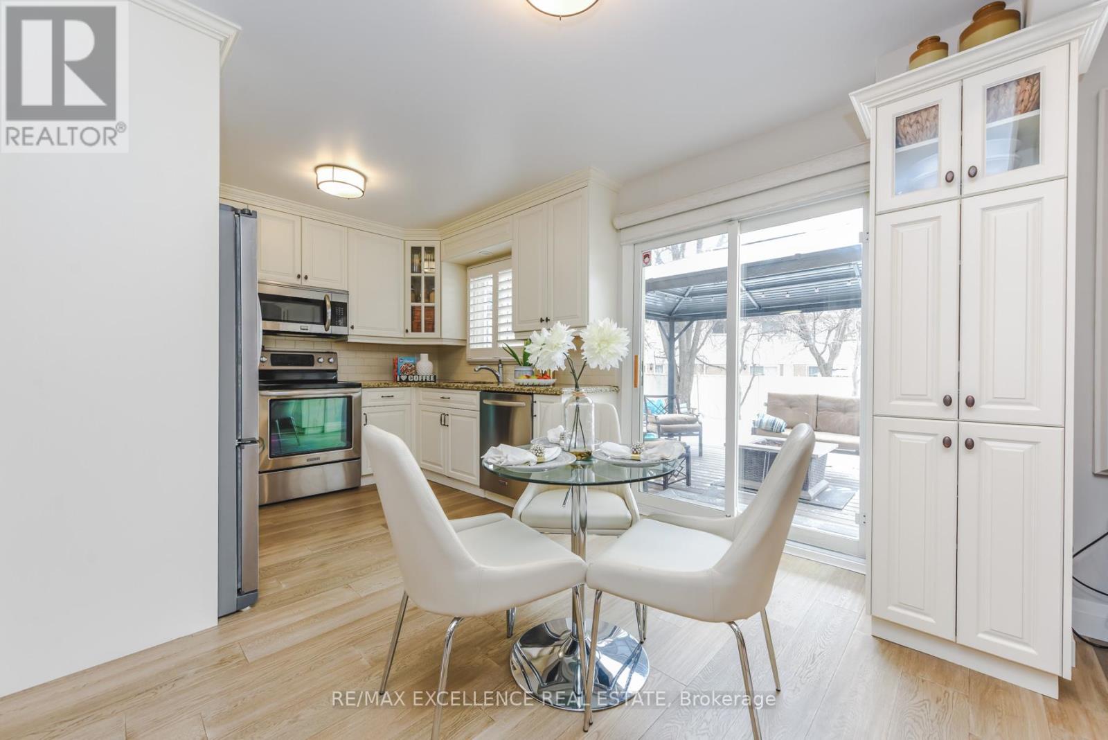 62 Atkins Circle, Brampton, Ontario  L6X 4B5 - Photo 16 - W12897822