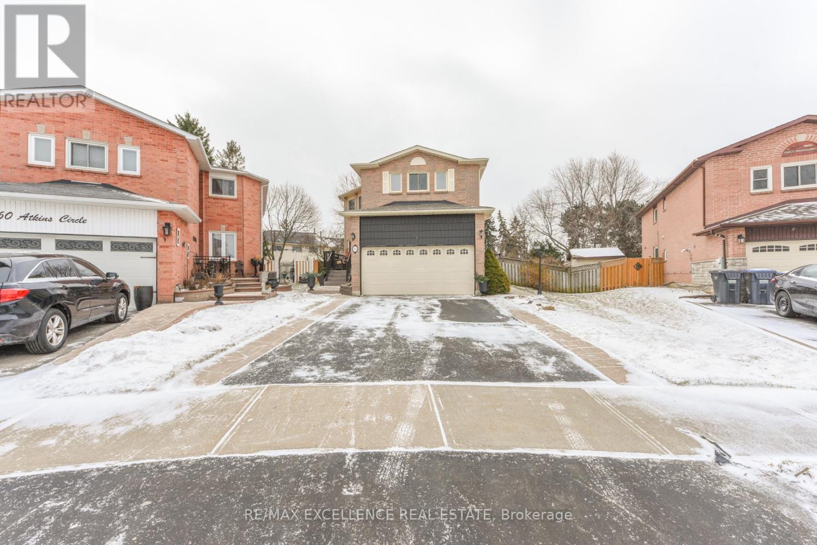 62 Atkins Circle, Brampton, Ontario  L6X 4B5 - Photo 2 - W12897822