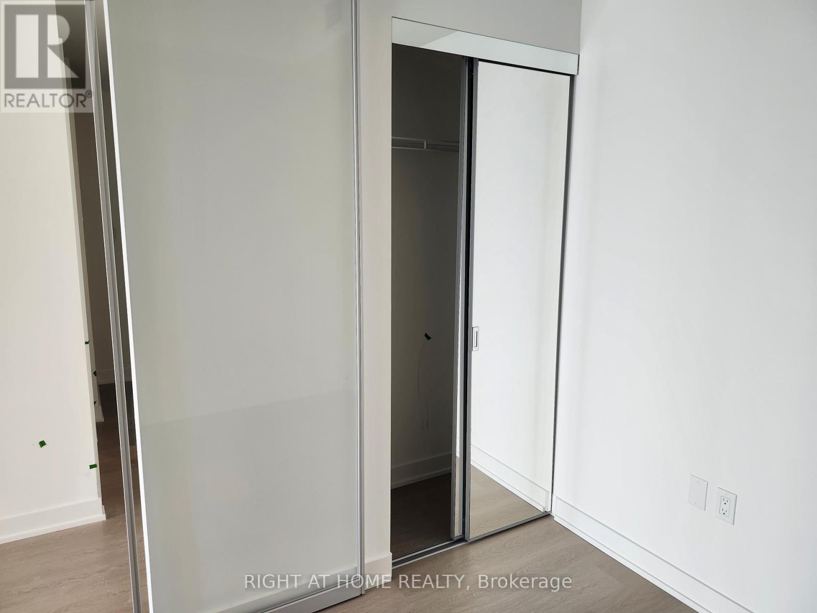 3901 - 448 Burnhamthorpe Road W, Mississauga, Ontario  L5B 4M6 - Photo 40 - W12897832