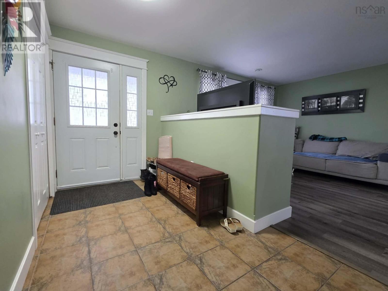 1611 Mackay Street, Westville, Nova Scotia  B0K 2A0 - Photo 10 - 202604554