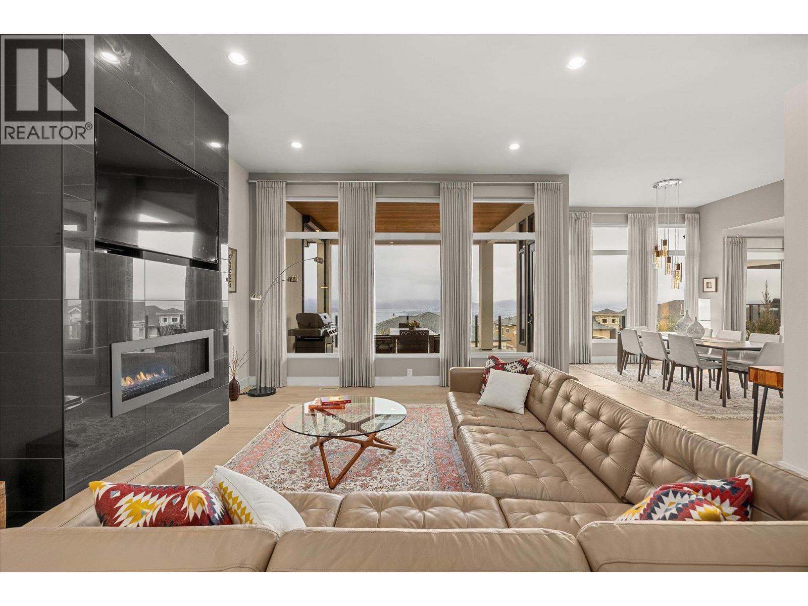 944 Hewetson Court, Kelowna, British Columbia  V1W 5H8 - Photo 9 - 10377144