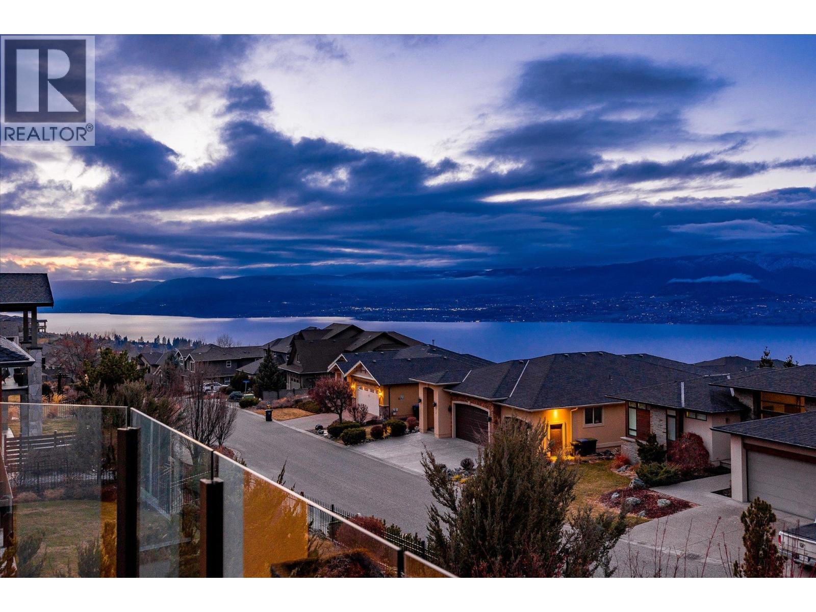 944 Hewetson Court, Kelowna, British Columbia  V1W 5H8 - Photo 23 - 10377144