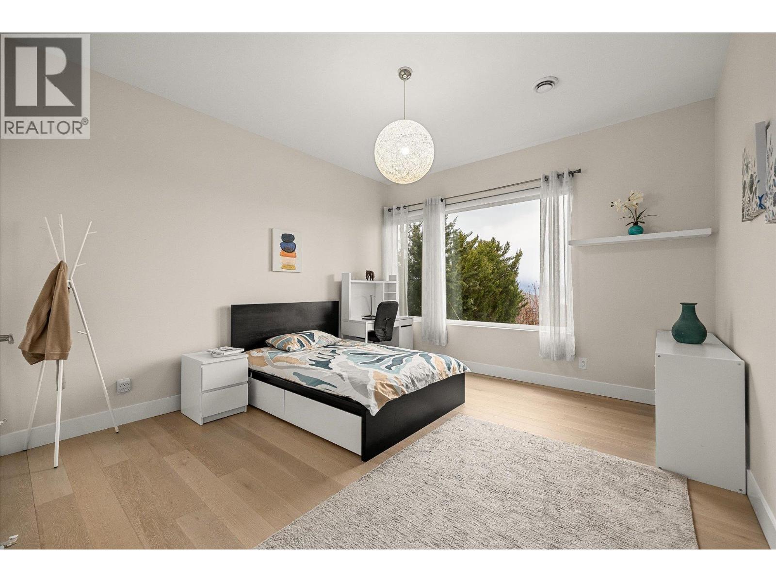 944 Hewetson Court, Kelowna, British Columbia  V1W 5H8 - Photo 49 - 10377144