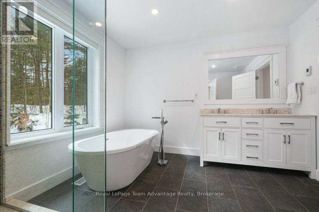 18 Ferris Road, Seguin, Ontario  P2A 2W8 - Photo 32 - X12897128