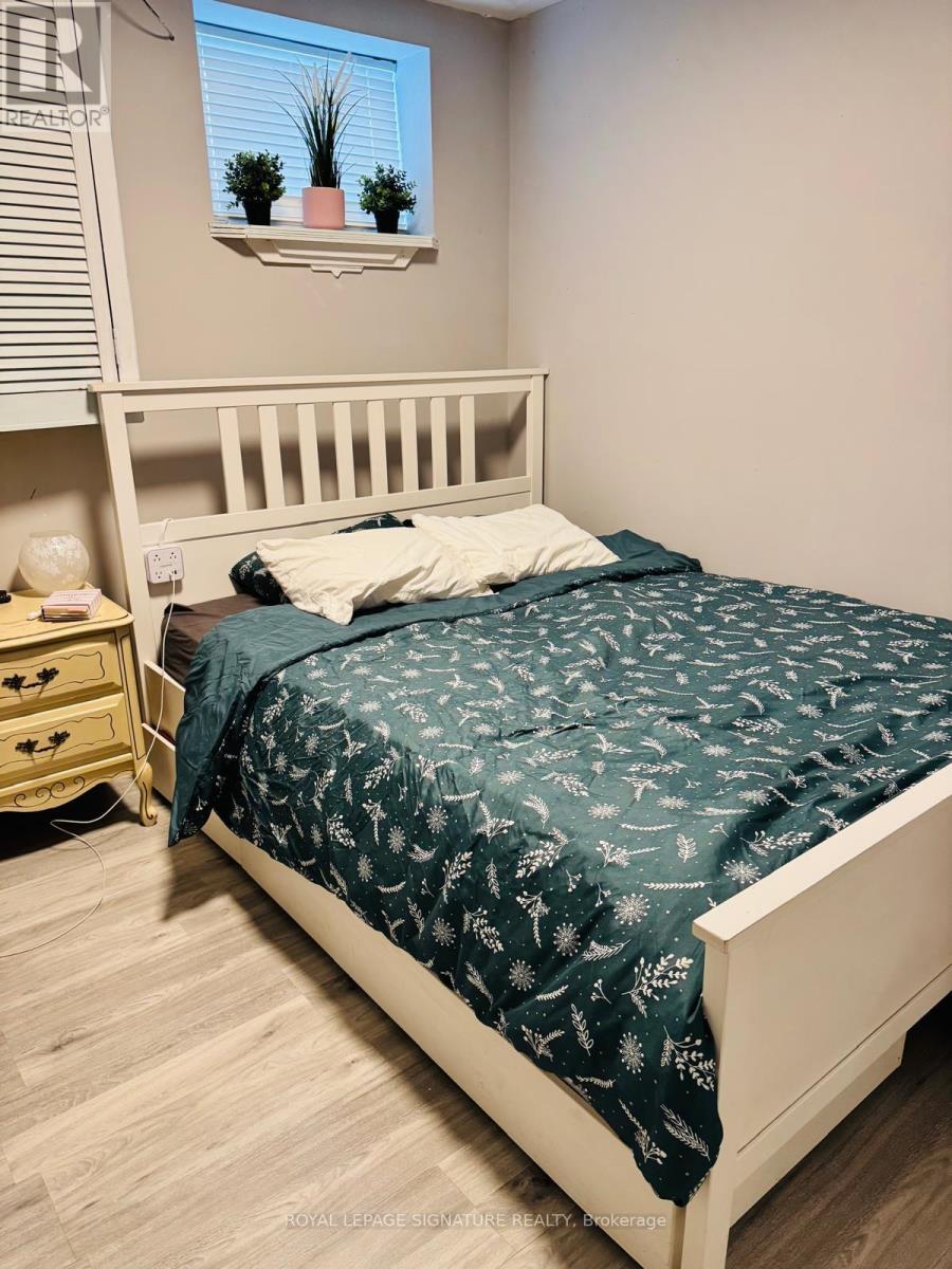 Lower - 87 Leroy Avenue, Toronto, Ontario  M4J 4G9 - Photo 9 - E12886260