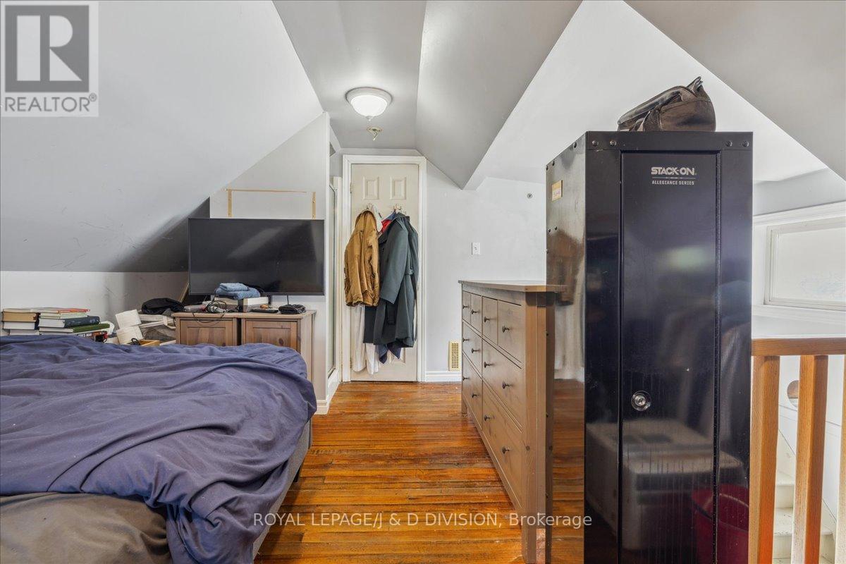 Ave S - 59 Paisley Avenue S, Hamilton, Ontario  L8S 1V2 - Photo 21 - X12886978