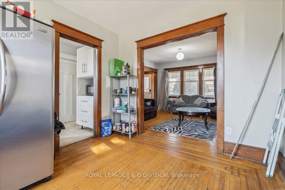 Ave S - 59 Paisley Avenue S, Hamilton, Ontario  L8S 1V2 - Photo 8 - X12886978