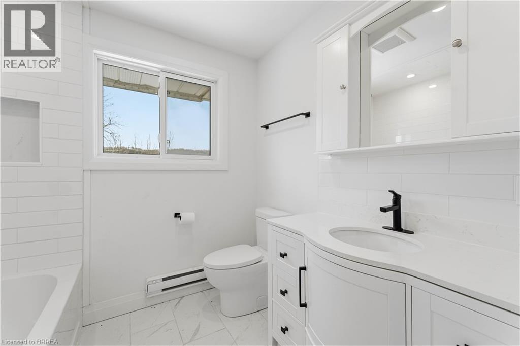 1352 #8 Highway, Stoney Creek, Ontario  L8E 5K6 - Photo 14 - 40813292