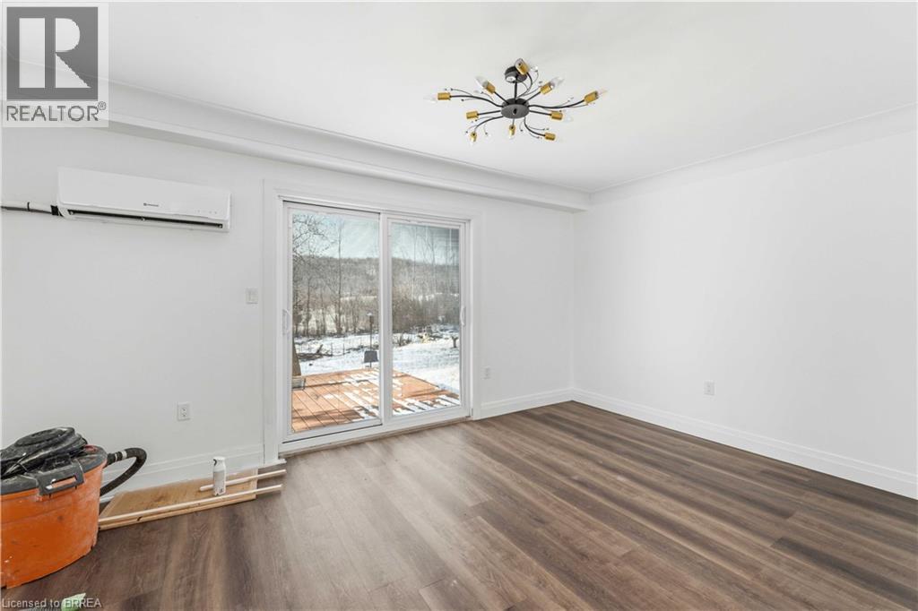 1352 #8 Highway, Stoney Creek, Ontario  L8E 5K6 - Photo 27 - 40813292