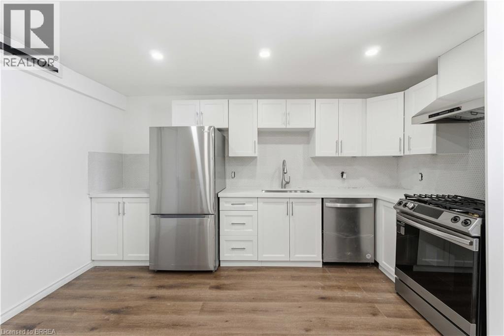 1352 #8 Highway, Stoney Creek, Ontario  L8E 5K6 - Photo 38 - 40813292