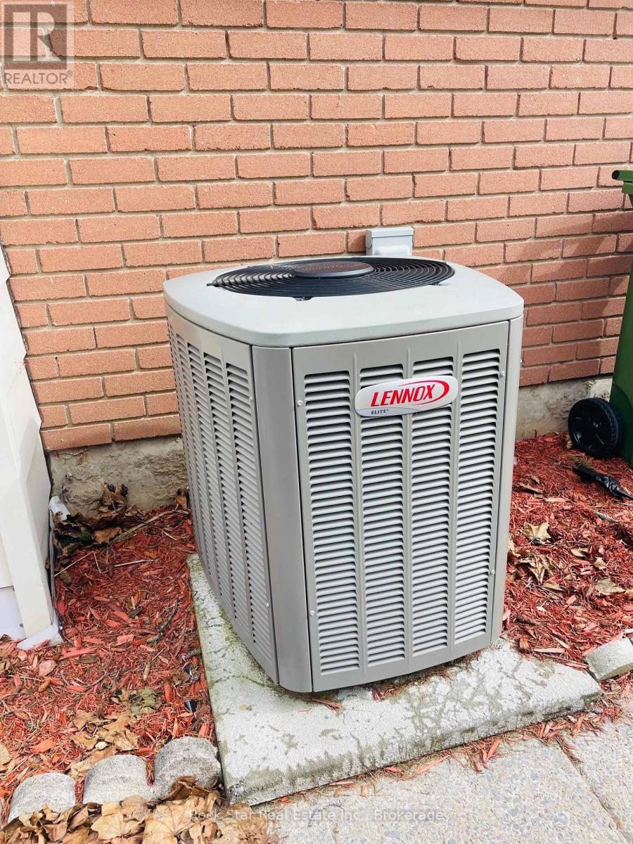 331 Meadowcrest Road, Kingston, Ontario  K7M 3S4 - Photo 13 - X12897922