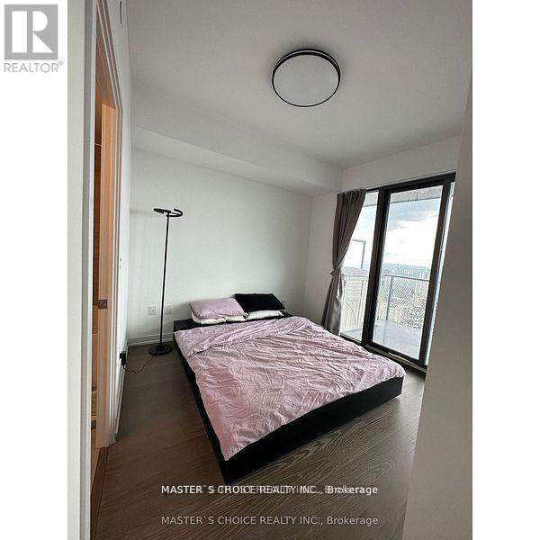 4702 - 11 Wellesley Street W, Toronto, Ontario  M4Y 0G4 - Photo 6 - C12897866