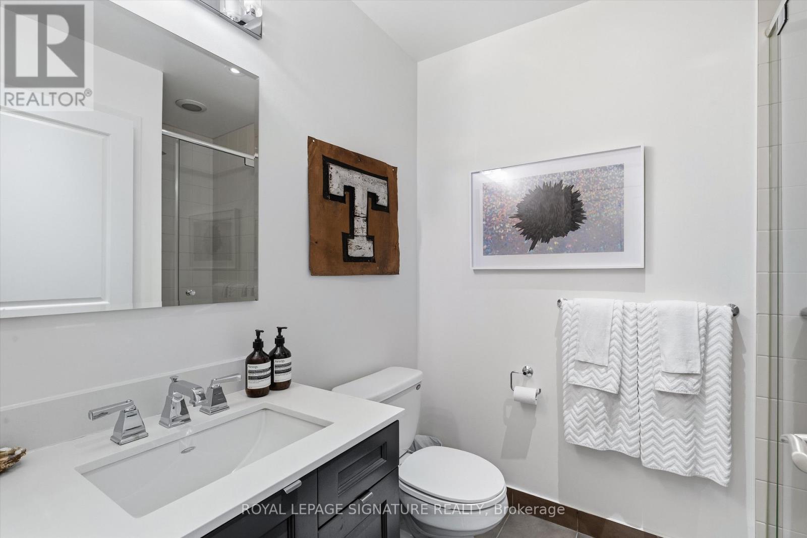 3205 - 33 Lombard Street, Toronto, Ontario  M5C 3H8 - Photo 15 - C12897902