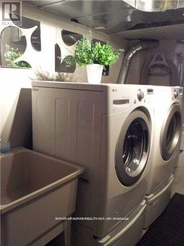 Main - 248 Park Home Avenue, Toronto, Ontario  M2R 1A3 - Photo 12 - C12897928