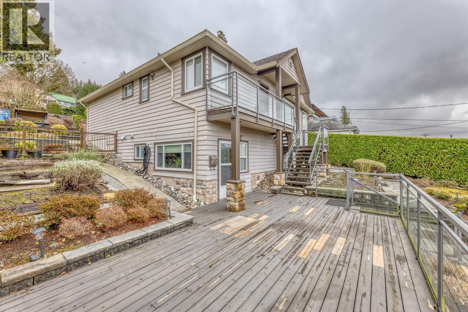 1227 Ioco Road, Port Moody, British Columbia  V3H 2W9 - Photo 32 - R3100984